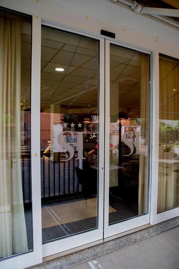 Soma Hotel Rimini